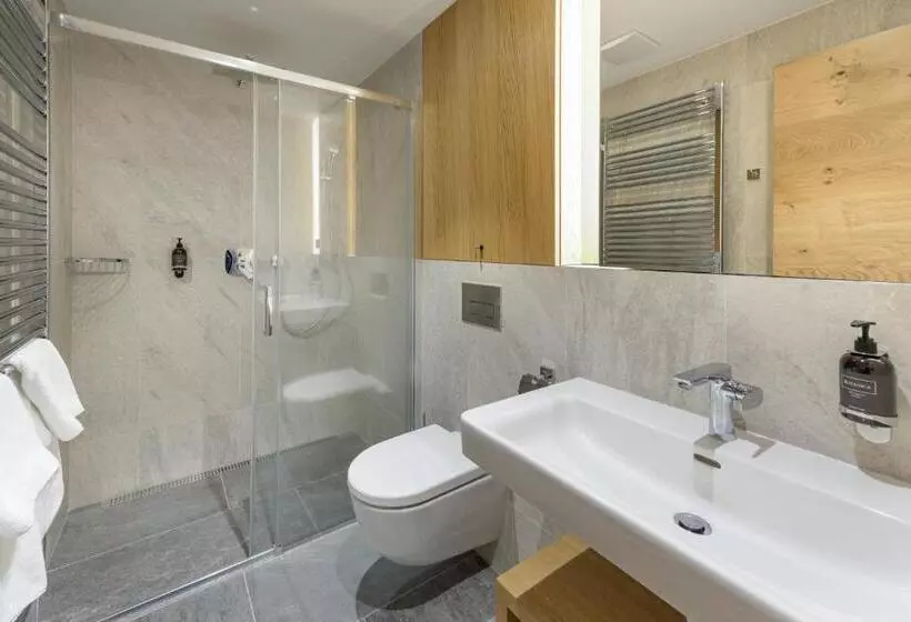 هتل Palace Apartments