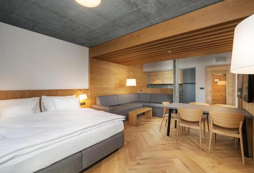 ホテル Palace Apartments