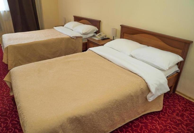 בית מלון כפרי Dq