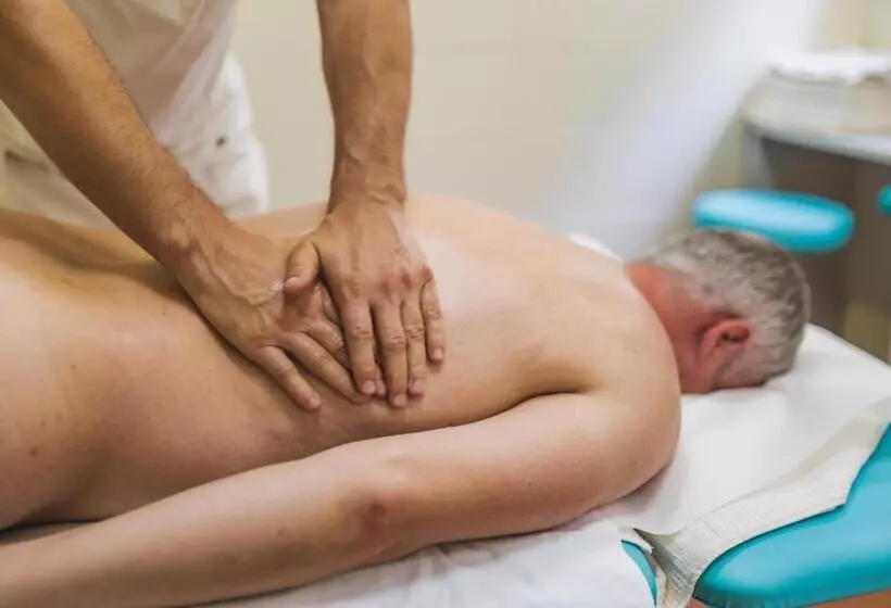 فندق St. Joseph Royal Regent