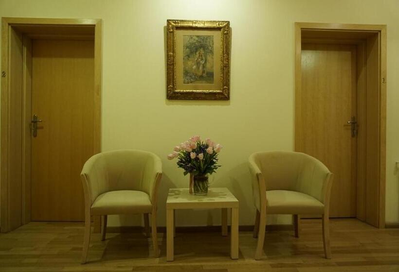 Отель Vila Arizto