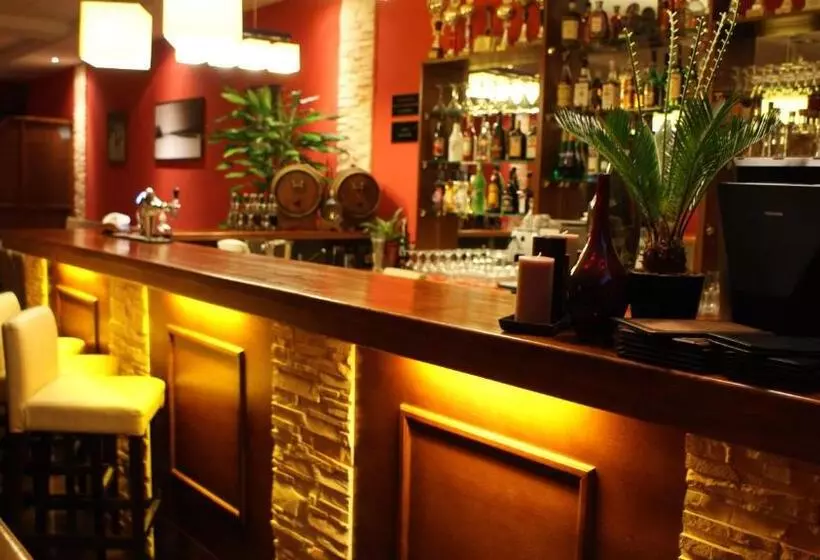 ホテル Złote Dęby