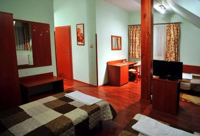 ホテル Złote Dęby