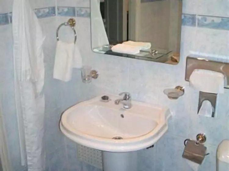 ペンション Korall Guest Center