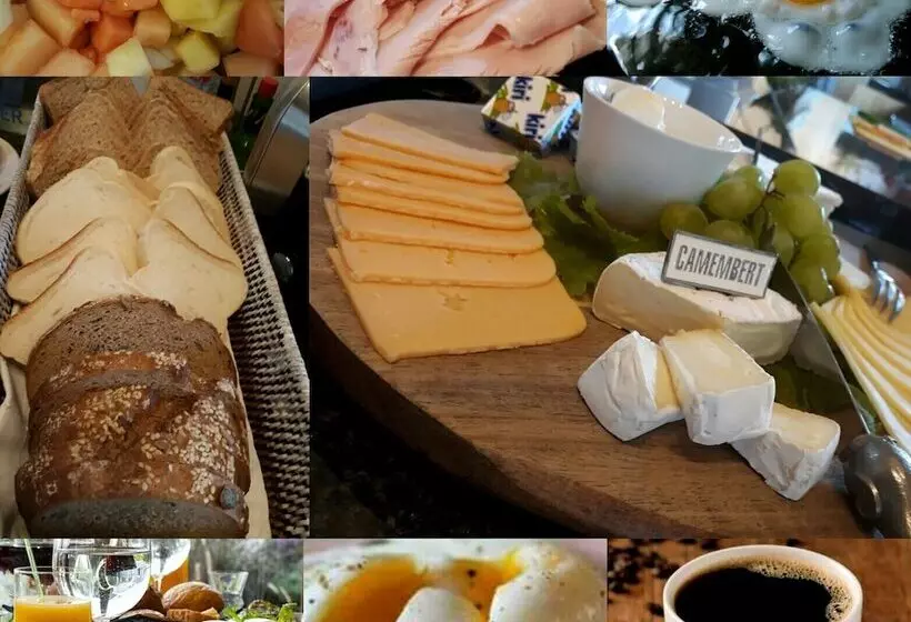 ペンション La Roche Guest House