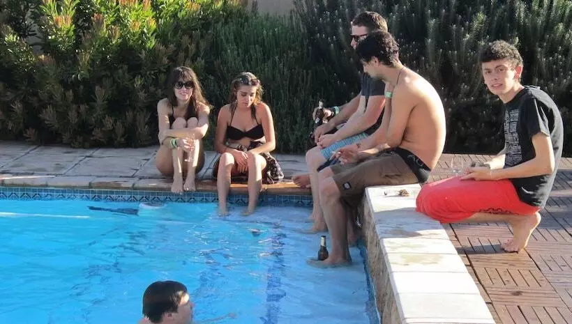 ペンション La Roche Guest House