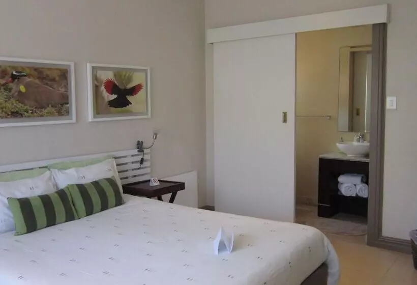 ペンション La Roche Guest House