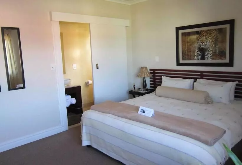 ペンション La Roche Guest House