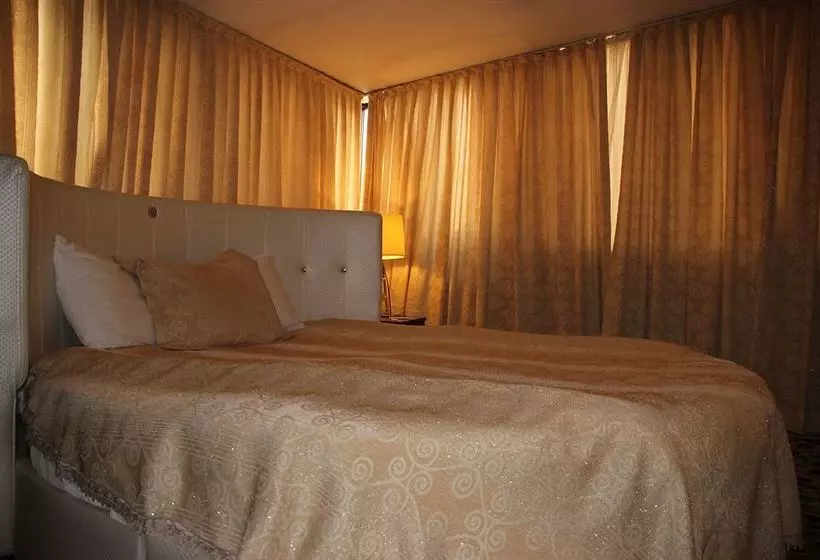 ホテル Ankara Risiss