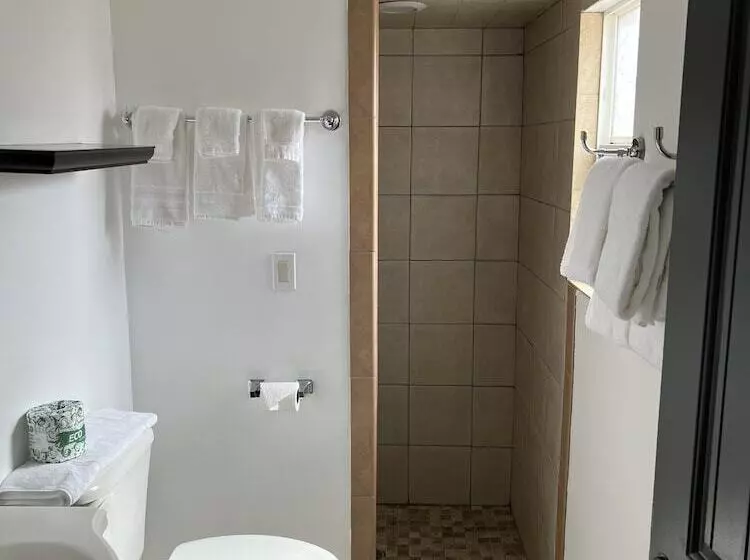 Circle Of Destination Motel