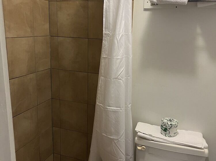 Circle Of Destination Motel