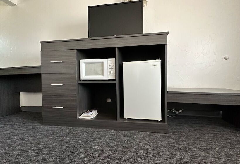 Circle Of Destination Motel