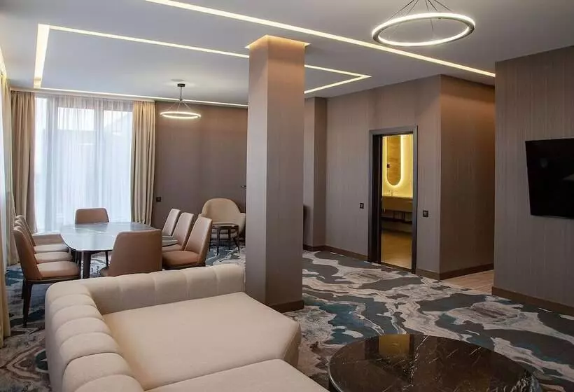 Hotelli Doubletree By Hilton Vladikavkaz