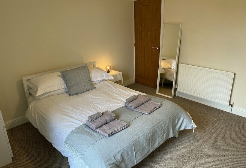 Residenssi Charming 4bed Town House In Crookes, Sheffield