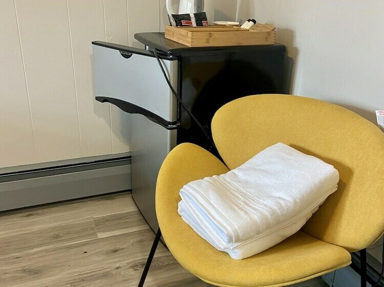 Yellow Springs Motel