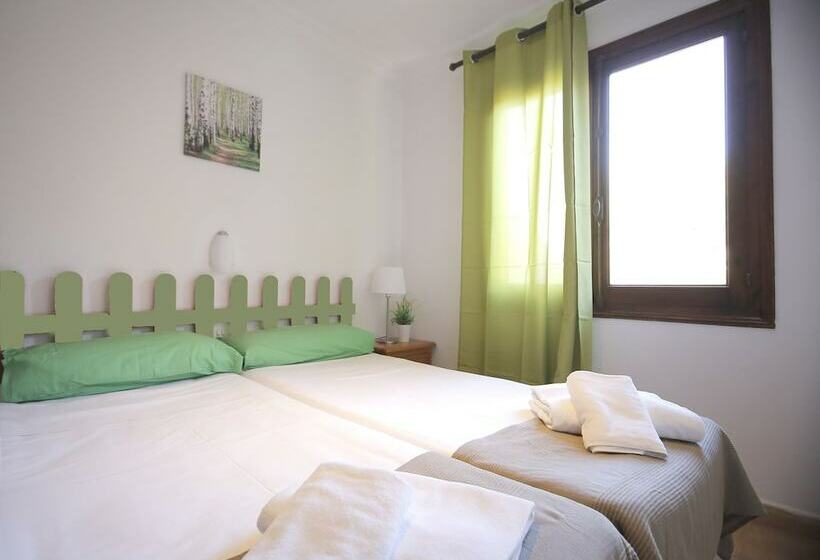 Apartamentos Binibeca Mar