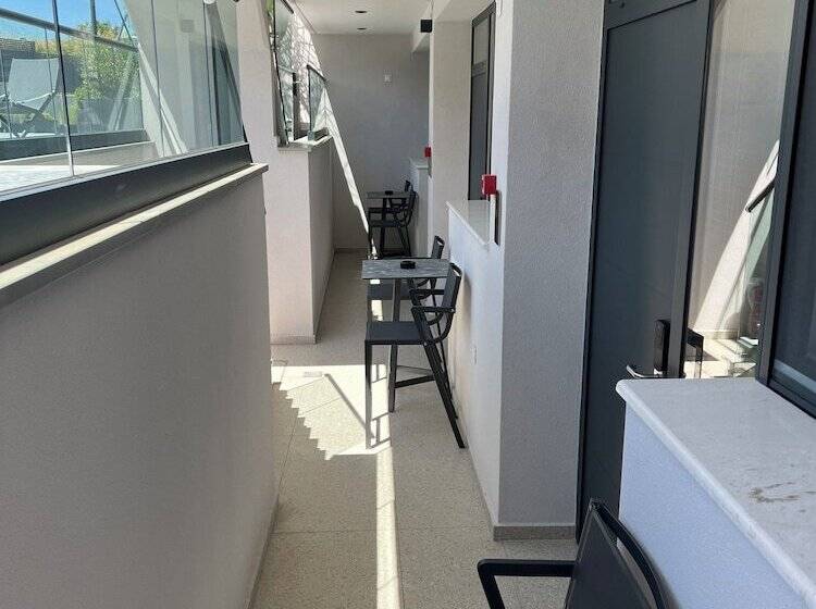 펜션 Melite Luxury Rooms & Apartments