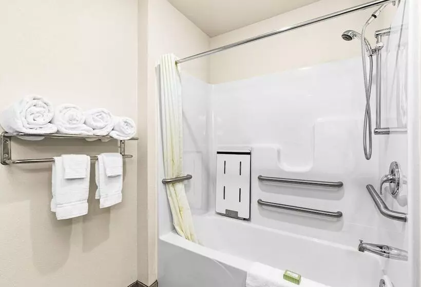 Cobblestone Hotel & Suites   International Falls