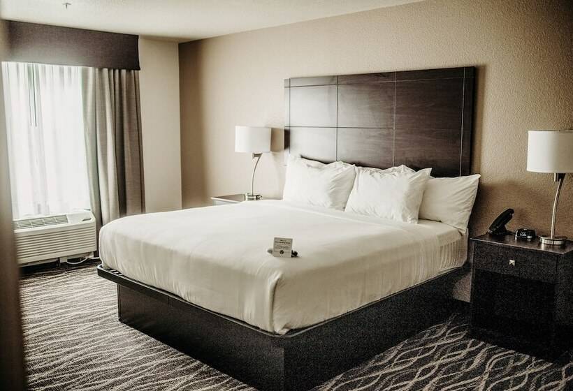 Cobblestone Hotel & Suites   International Falls