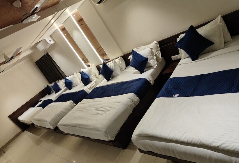 Hotelli Anand Palace