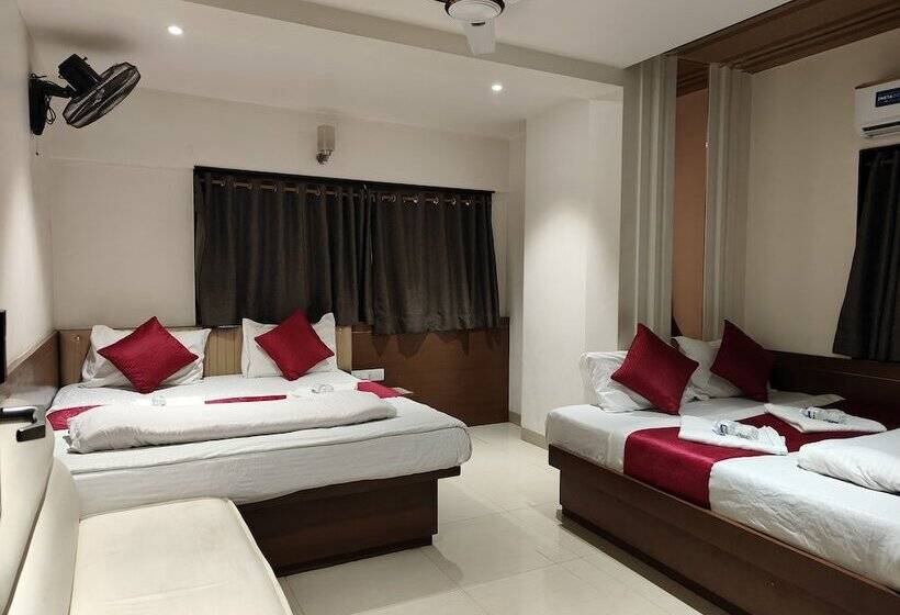 Hotelli Anand Palace