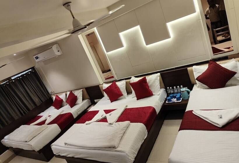 Hotelli Anand Palace