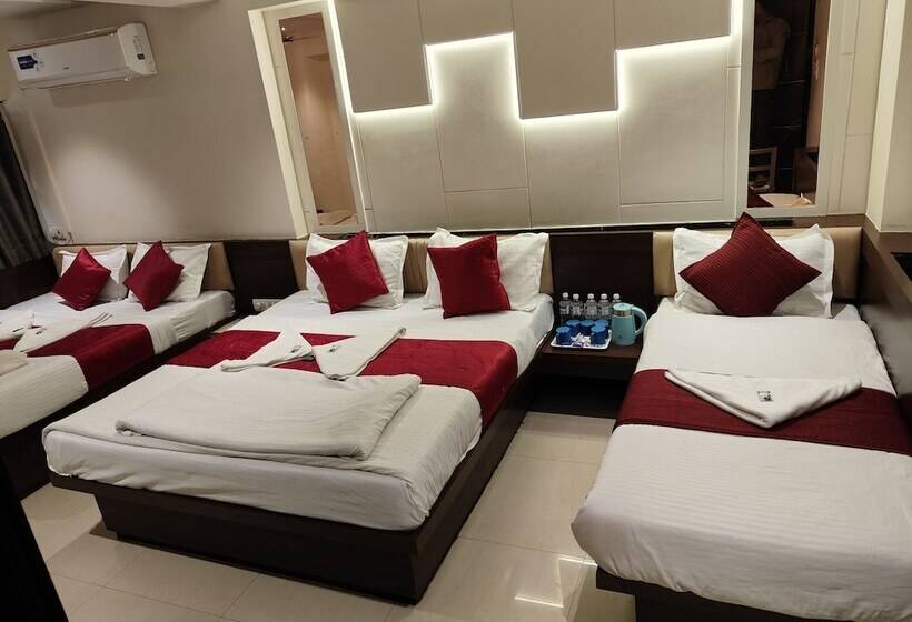 Hotelli Anand Palace