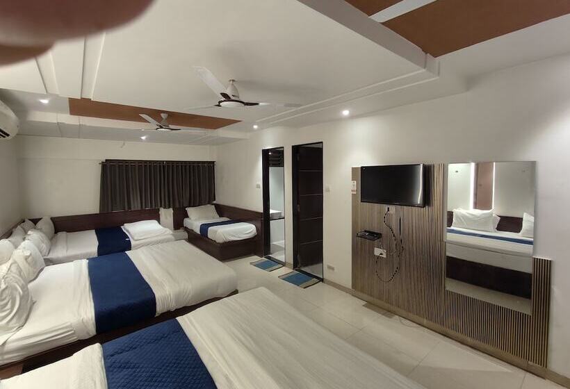 Hotelli Anand Palace