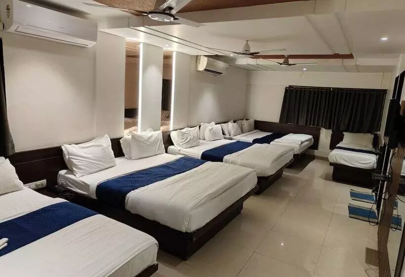 Hotelli Anand Palace