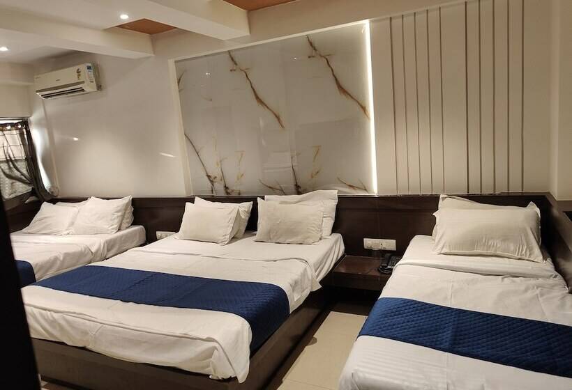 Hotelli Anand Palace