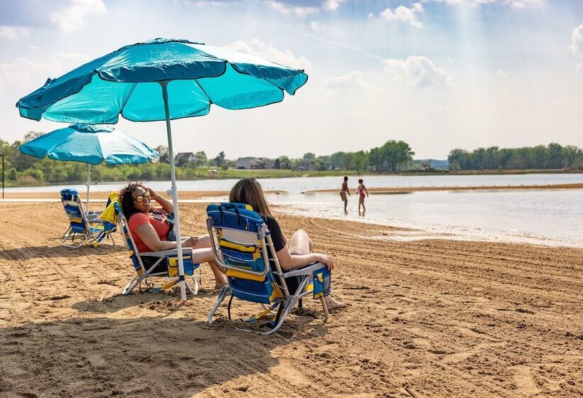 酒店 Sankoty Lakes Resort