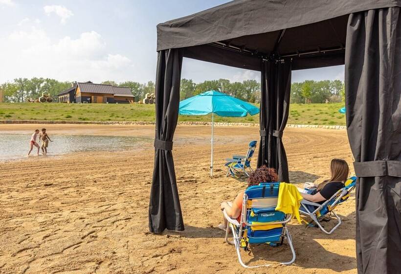 酒店 Sankoty Lakes Resort