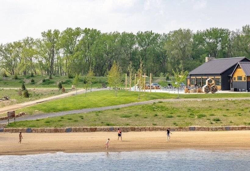 酒店 Sankoty Lakes Resort