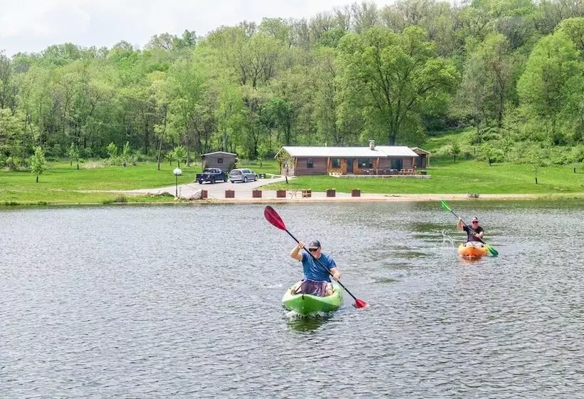 Hotelli Sankoty Lakes Resort