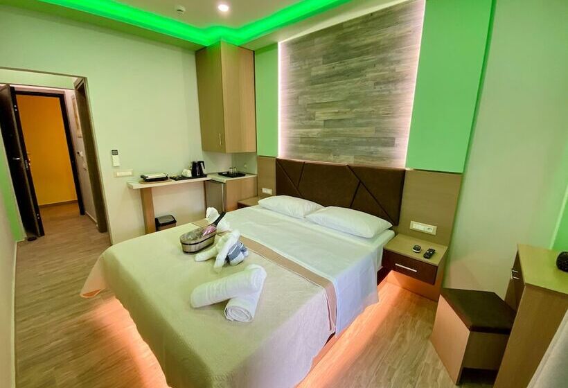 تختخواب و صبحانه Dim House