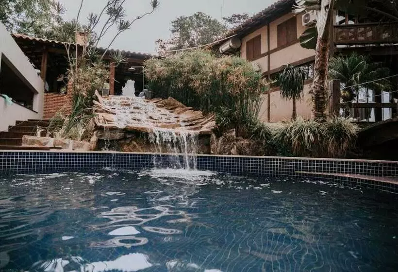 ホテル Estancia Peti