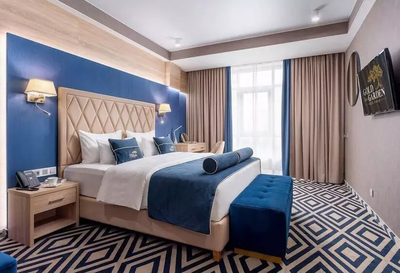 ホテル Gold Inn Garden