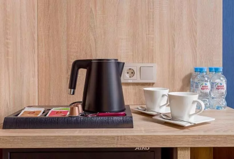 ホテル Gold Inn Garden