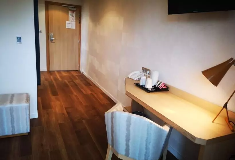 Les Suites   Konine 4   Hotel & Bar & Restaurant