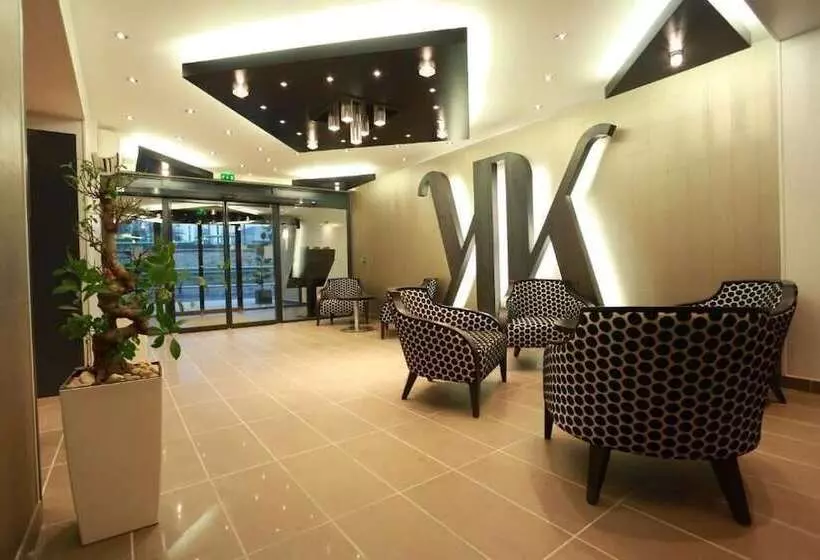 Les Suites   Konine 4   Hotel & Bar & Restaurant