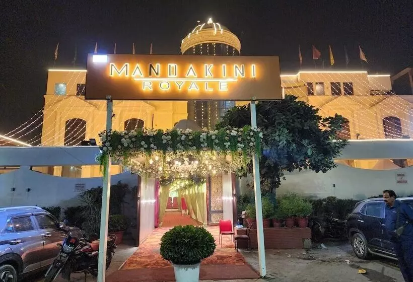 ホテル Mandakini Royale