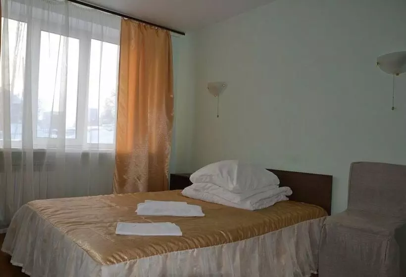 ホテル Severnaya Zvezda