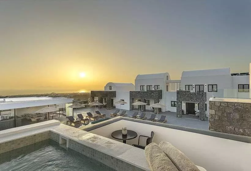 Onyx Hotel & Suites