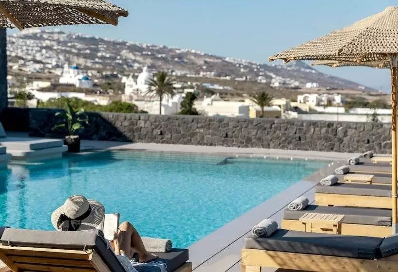 Onyx Hotel & Suites