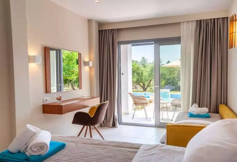 ペンション Alonaki Resort