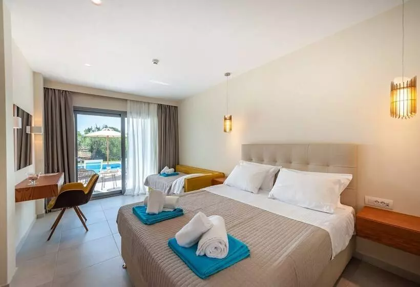 ペンション Alonaki Resort