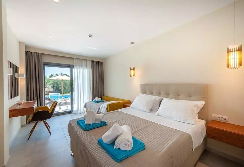 ペンション Alonaki Resort