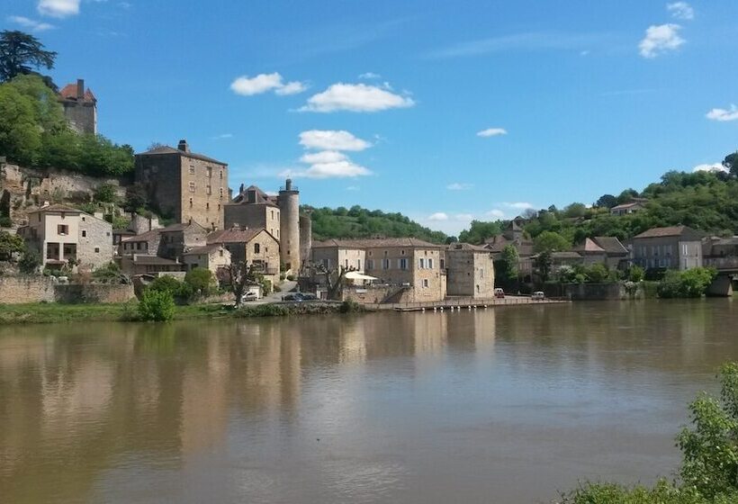 ペンション Le Clos De La Salamandre