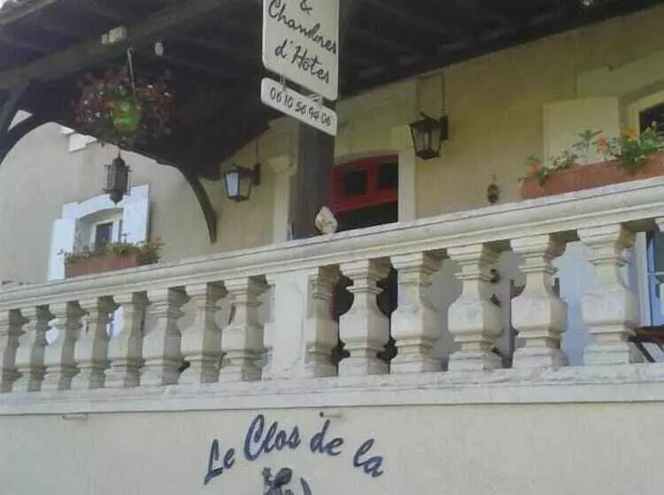 Majatalo Le Clos De La Salamandre