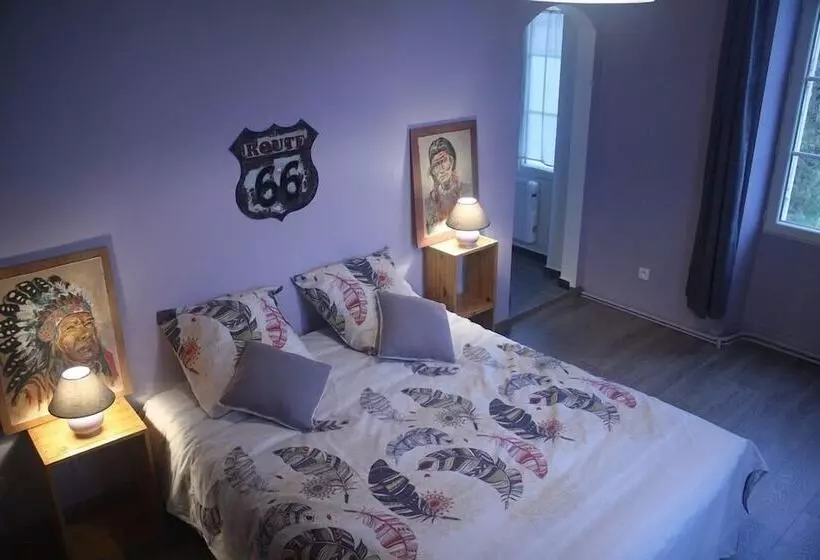 Majatalo Le Clos De La Salamandre